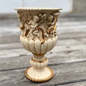 Elegant Cream and Gold Cherub Vase